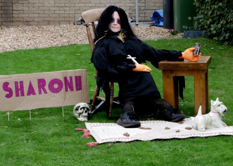 image of scarecrow